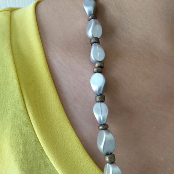 Handmade Natural Fashion Statement Necklace - Picture 2 of 4